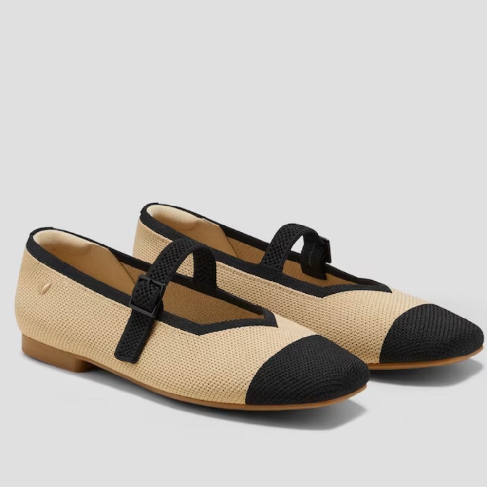 NWT Vivaia Margot Mary-Jane Chic Black and Tan Women's Loafers